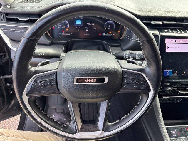 Used 2022 Rocky Mountain Pearlcoat Jeep Limited image 20