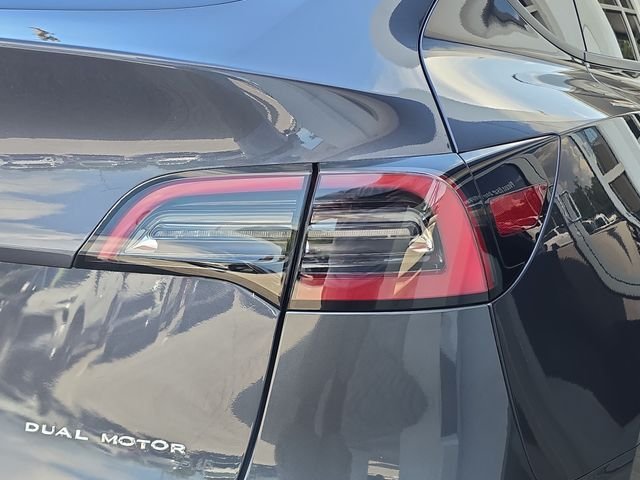 2023 Tesla Model Y Long Range - Photo 8