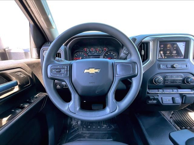 New 2026 Summit White Chevrolet WT image 16