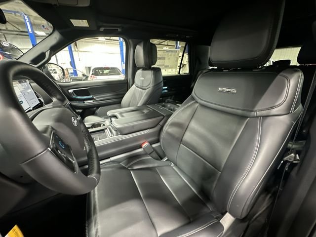 New 2027 Nocturnal Blue Metallic Ford MAX Platinum image 17