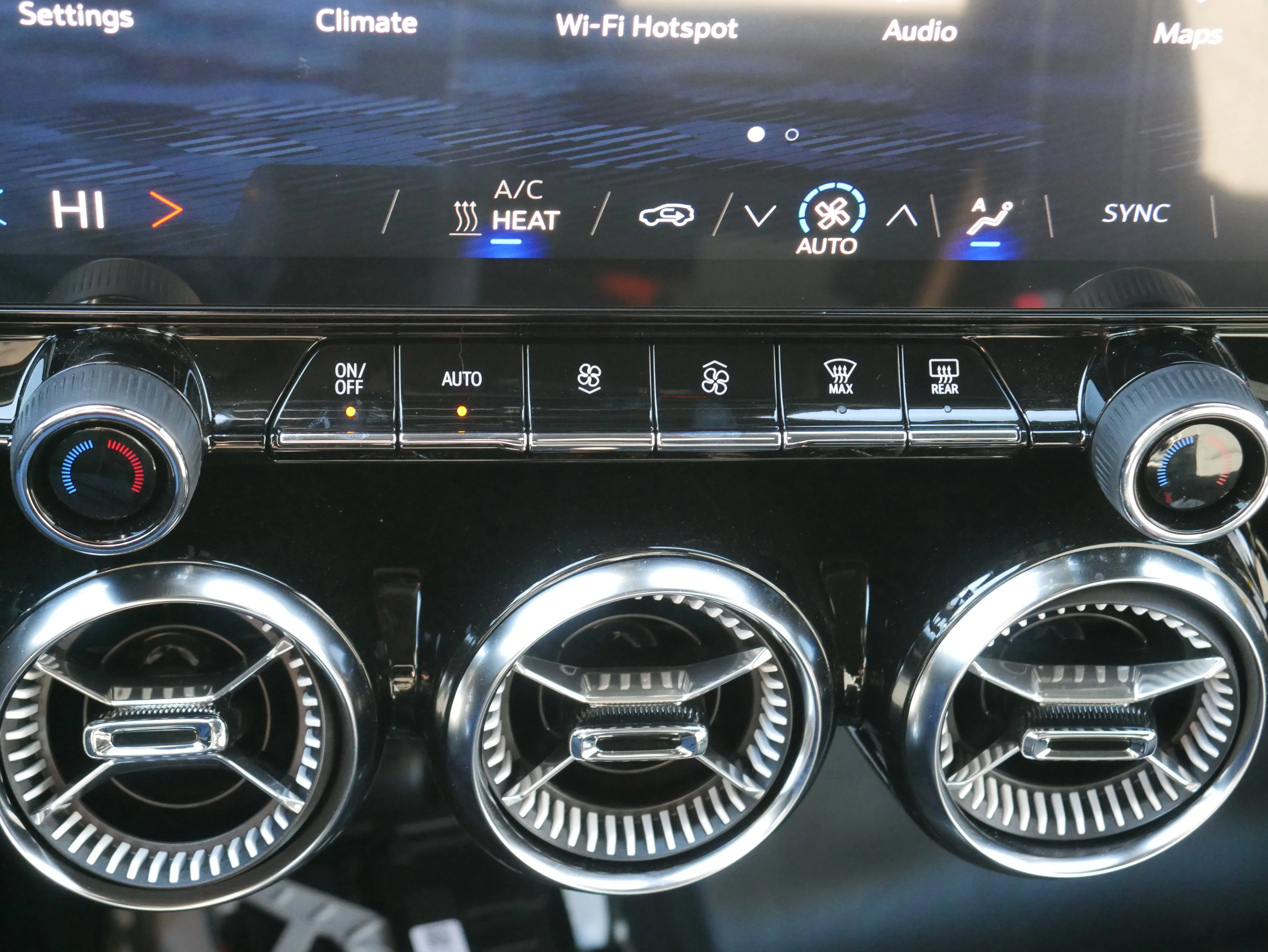 2025 Chevrolet Blazer EV Fleet - Photo 20