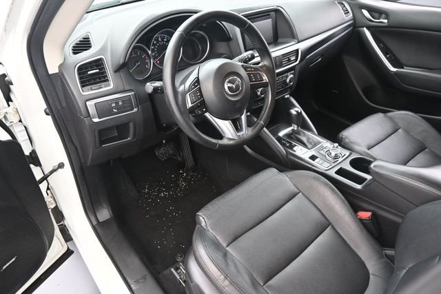 Used 2016 White Mazda Grand Touring image 11