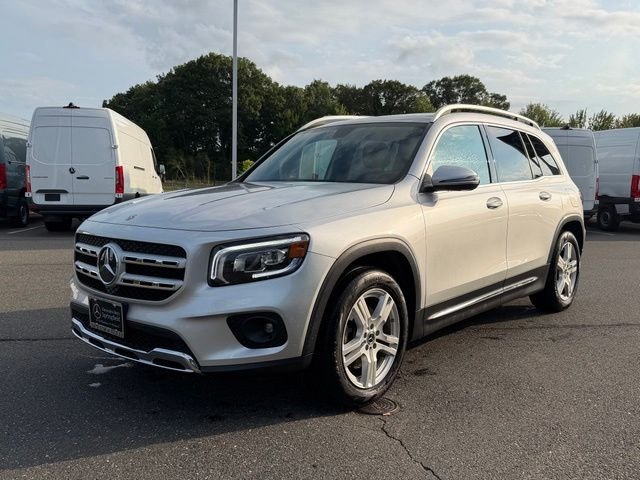 Used 2020 Silver Mercedes-Benz GLB 250 image 3