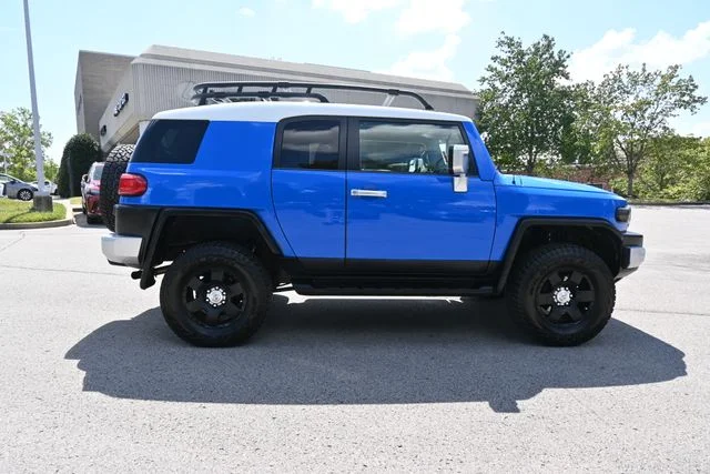 Used 2007 Toyota FJ Cruiser Base with VIN JTEBU11F970099381 for sale in Brentwood, TN