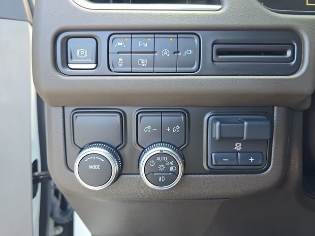 2022 GMC Yukon SLT - Photo 26