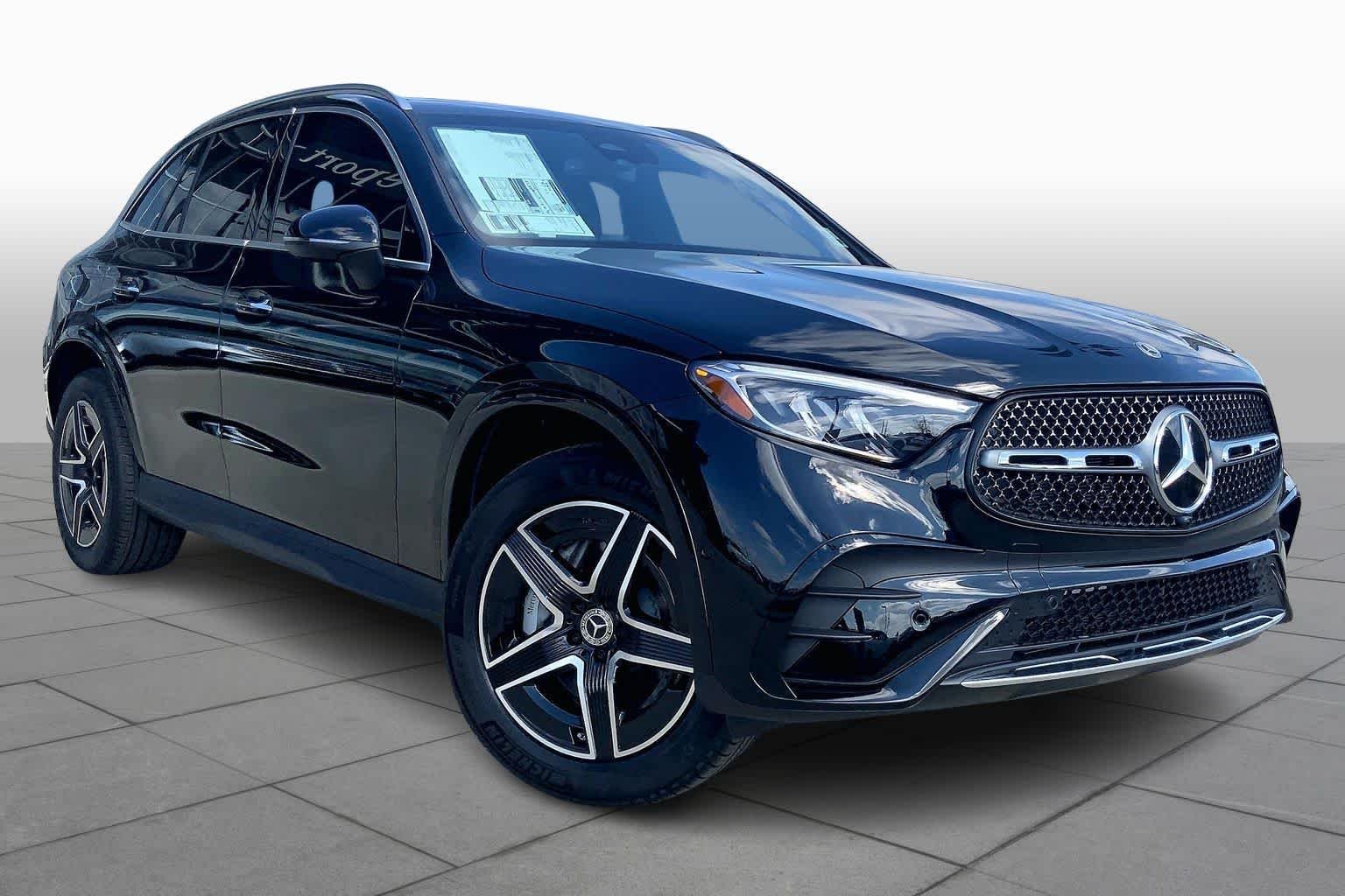 New 2026 Black Mercedes-Benz GLC 300 image 2