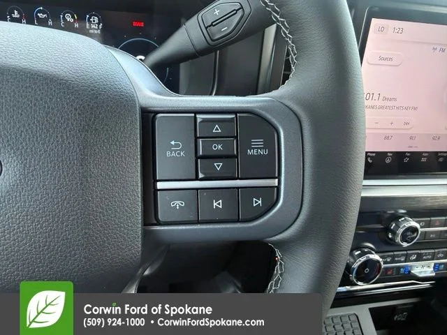 New 2026 Glacier Gray Metallic Tri-Coat Ford Lariat image 22