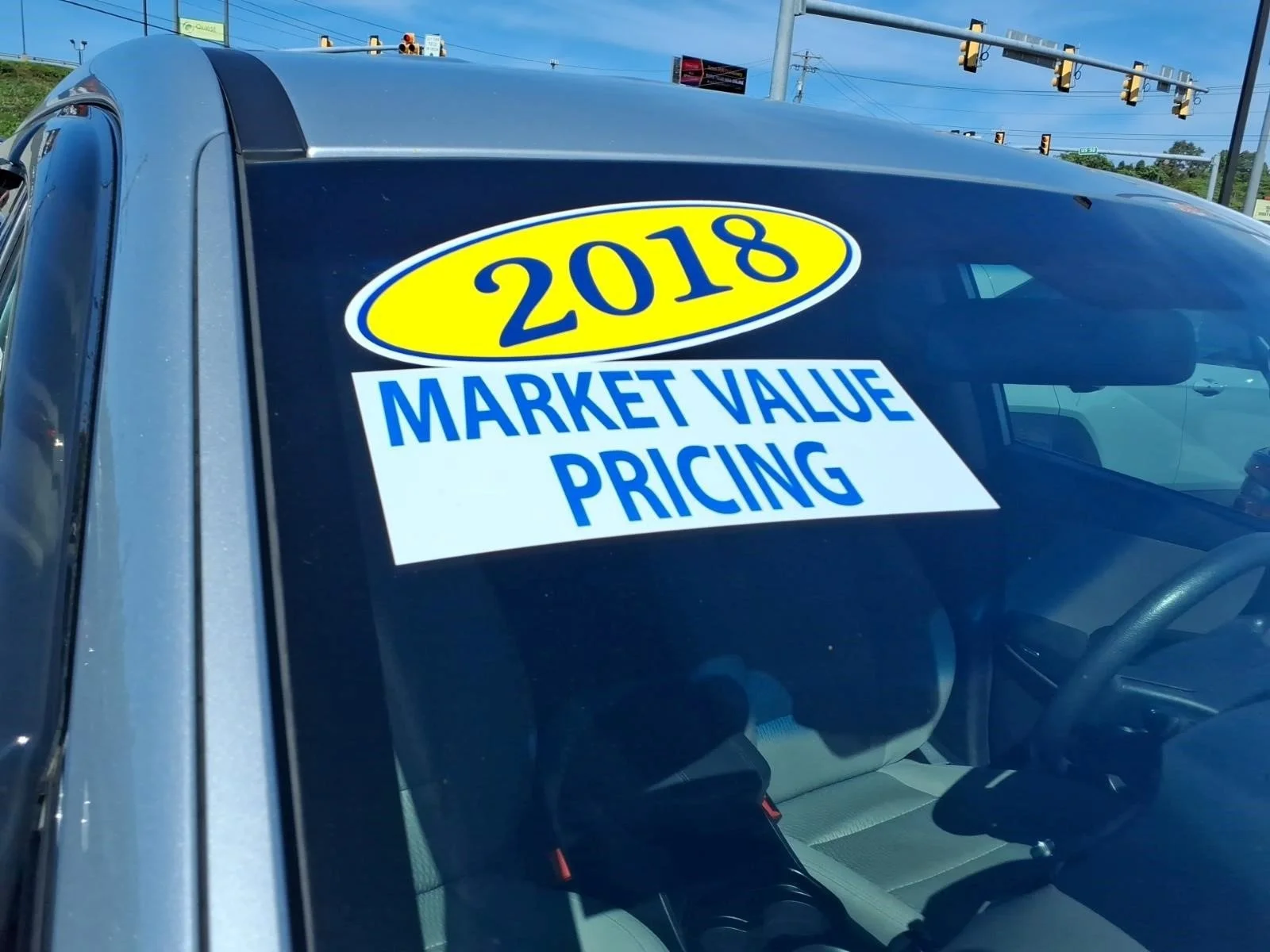Used 2018 Sparkling Silver Kcs Hyundai 2.4 Base image 8