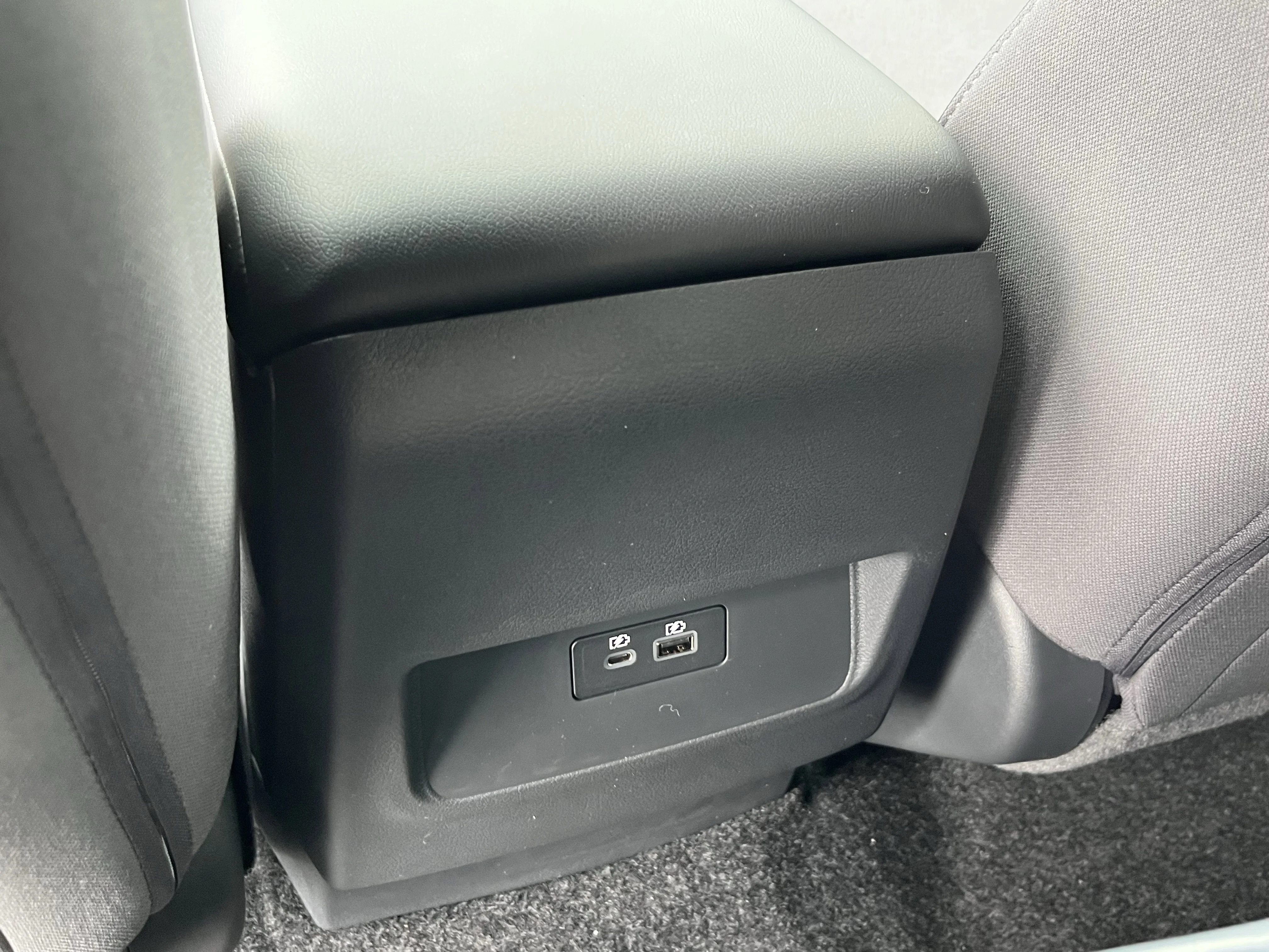 New 2026 Boulder Gray Pearl Nissan Crew Cab SV image 15