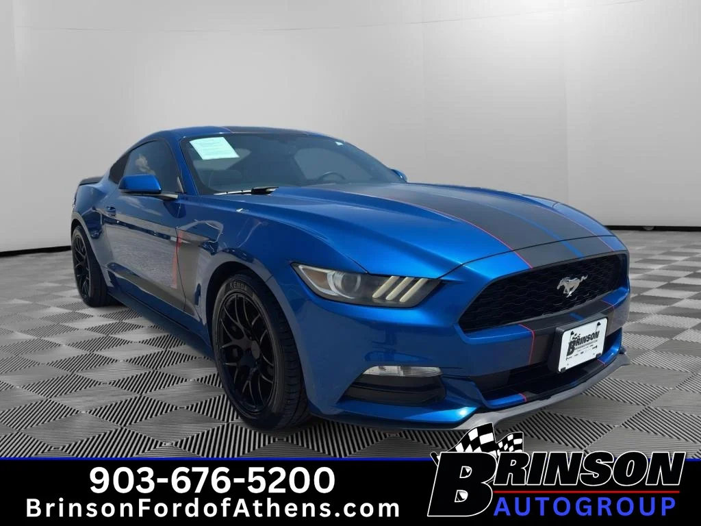 Used 2017 Lightning Blue Metallic Ford V6 image 3