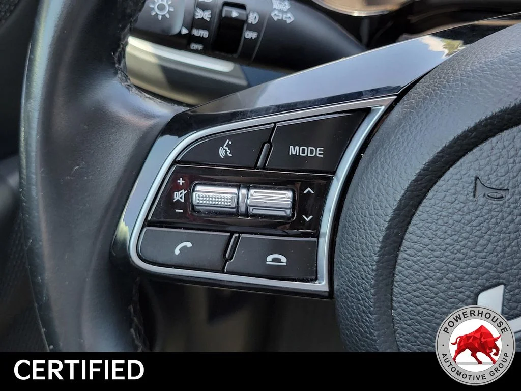 Used 2023 Black Kia S image 27