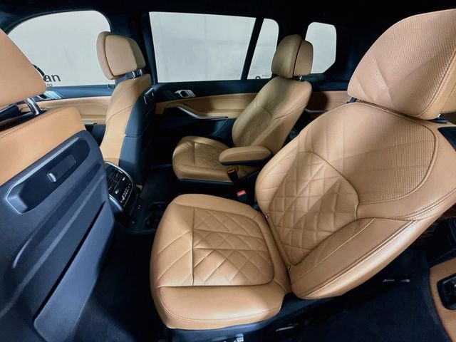 New 2027 Alpine White BMW xDrive40i image 26