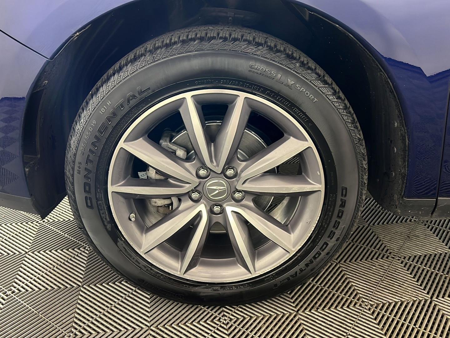 Used 2019 Fathom Blue Pearl Acura SH-AWD w/Tech image 14