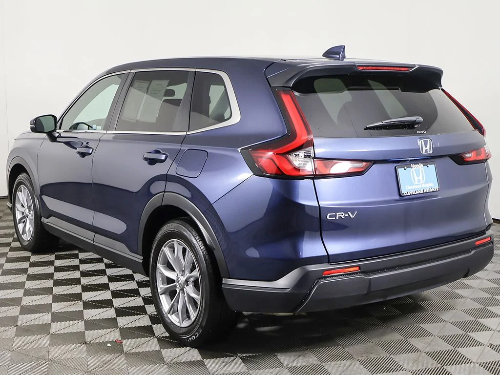 Used 2023 Canyon River Blue Metallic Honda EX image 8