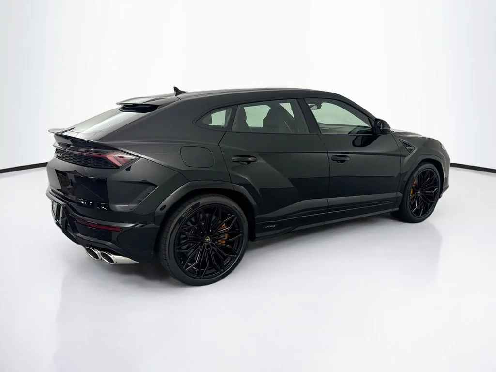 New 2026  Lamborghini SE image 5