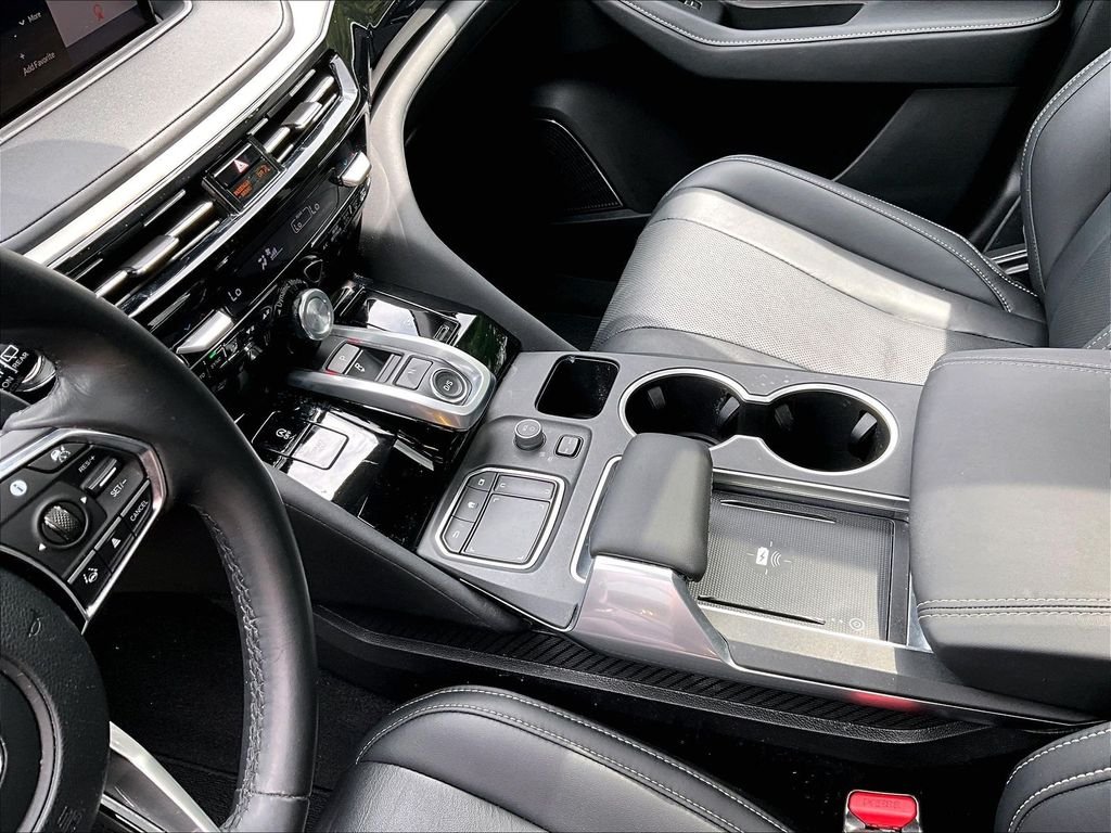Used 2024 White Acura Technology image 11