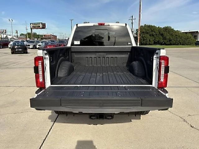 New 2026 Star White Metallic Tri-Coat Ford F-250® Lariat® image 20