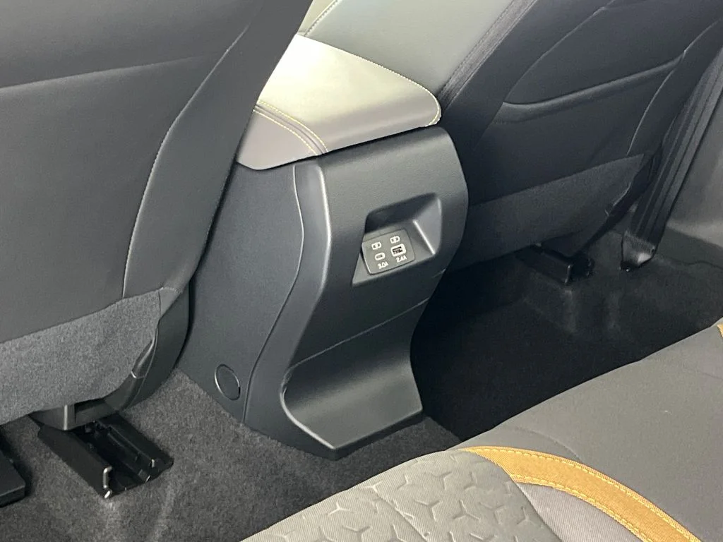 2026 Subaru Crosstrek Sport - Photo 35