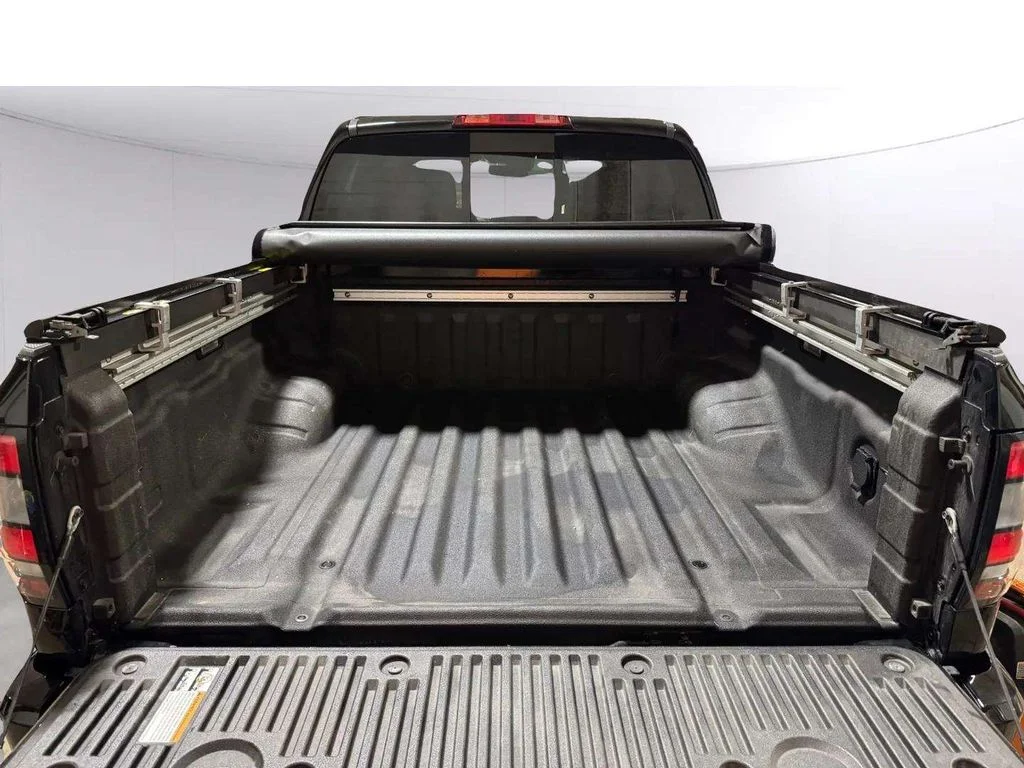 Used 2023 Super Black Nissan PRO-4X image 31
