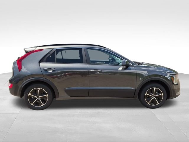 New 2026 Interstellar Gray Kia LX image 2
