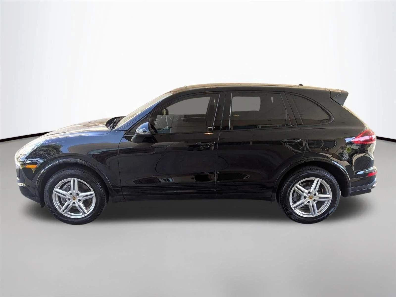 Used 2017  Porsche Platinum Edition image 8