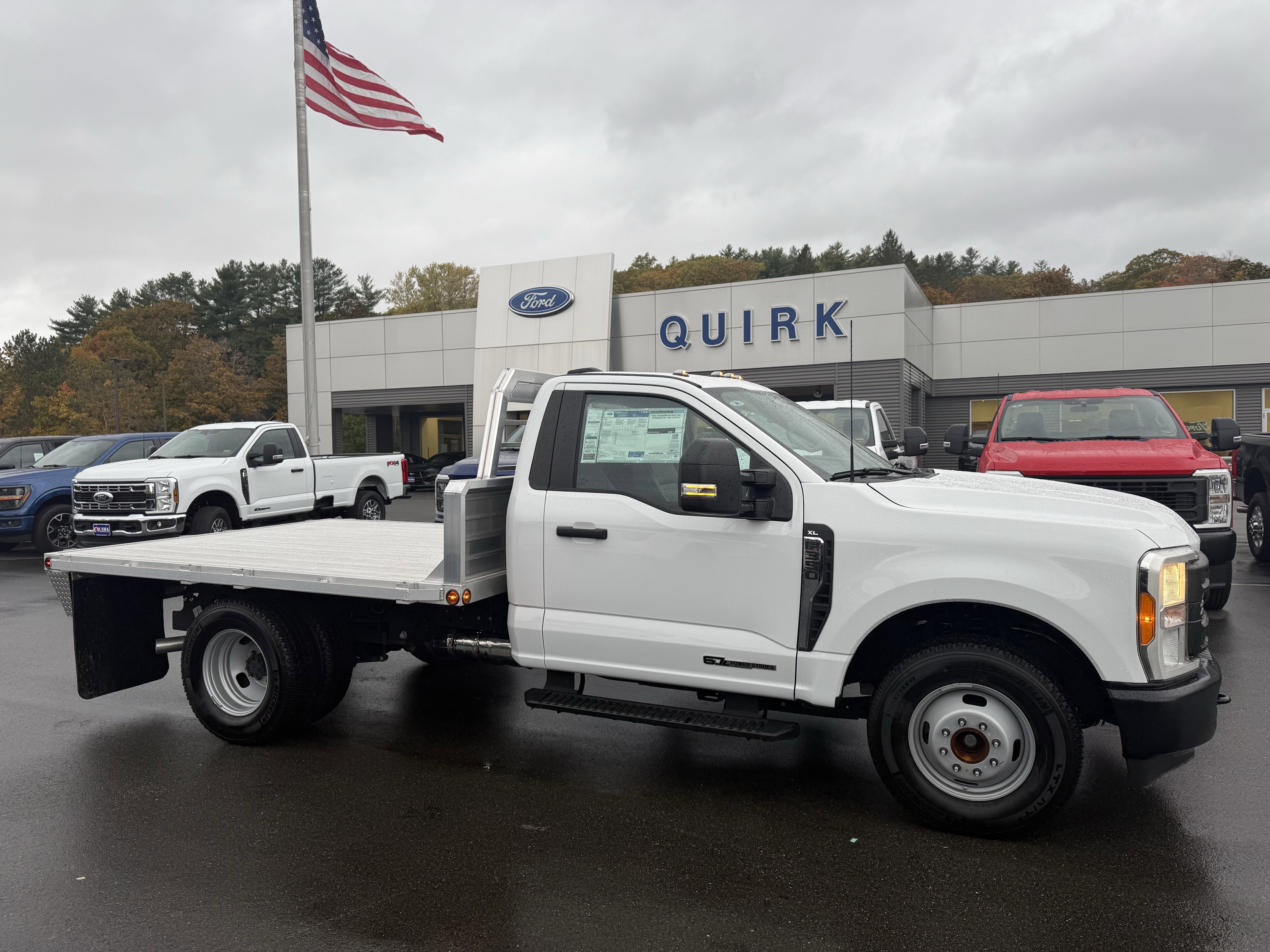 New 2023 Oxford White Ford XL image 2