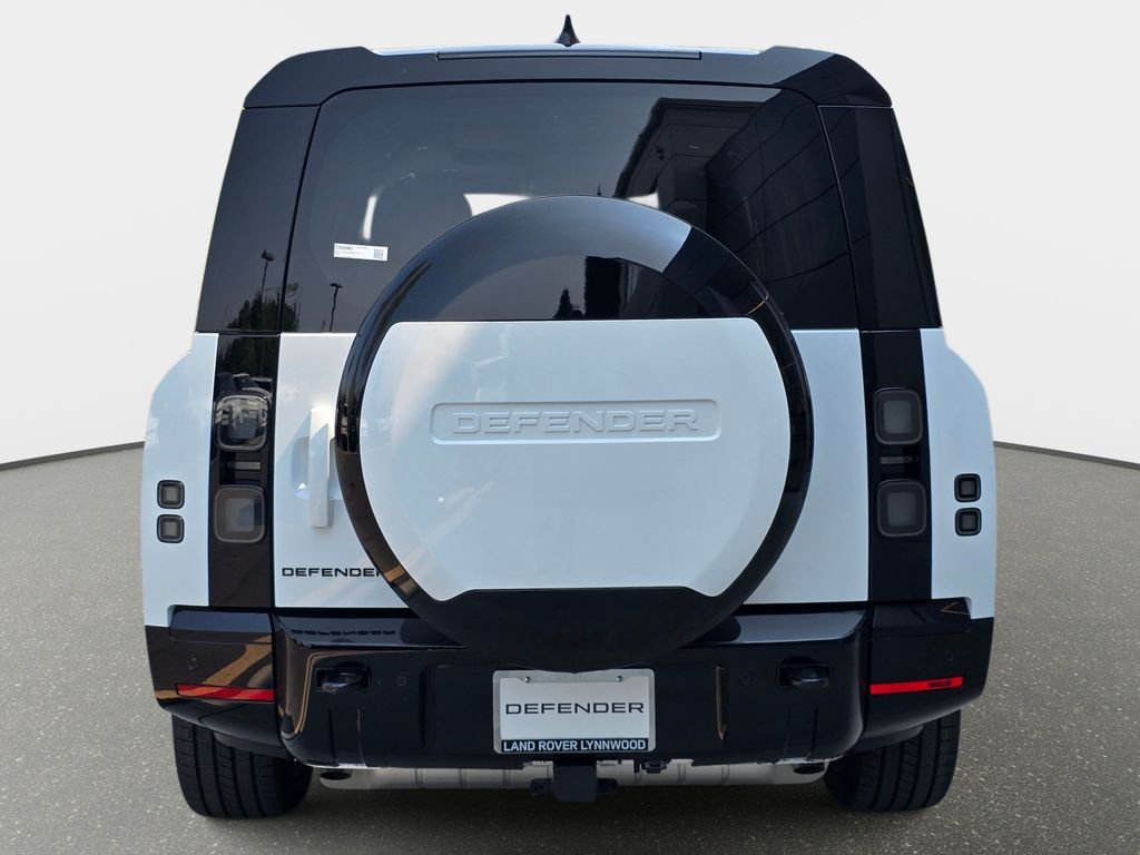2026 Land Rover Defender X-Dynamic SE - Photo 8
