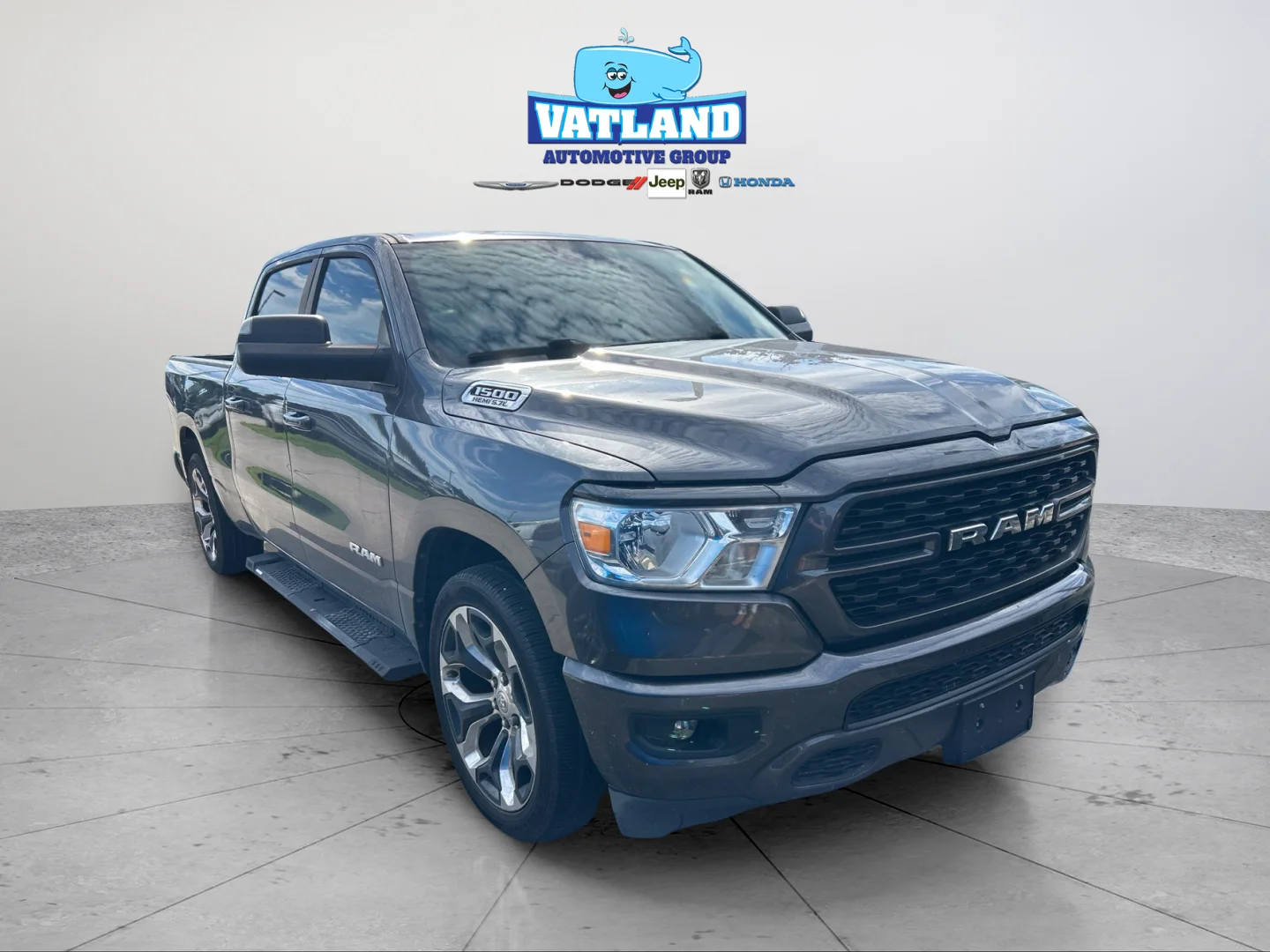 Used 2022 Crystal Metallic Ram Big Horn/Lone Star image 7