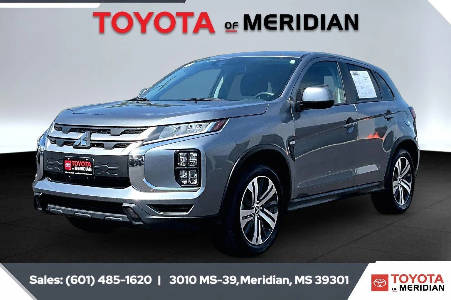 Used 2024 Alloy Silver Metallic Mitsubishi ES image 10