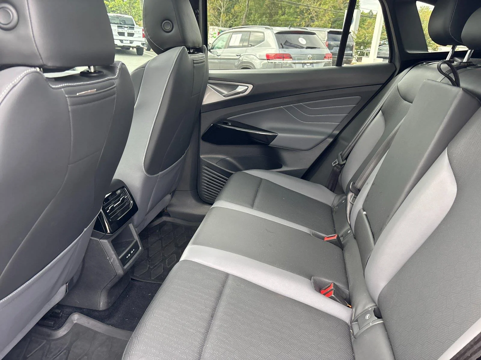 Certified Used 2023 Pure Gray Volkswagen Pro S image 31