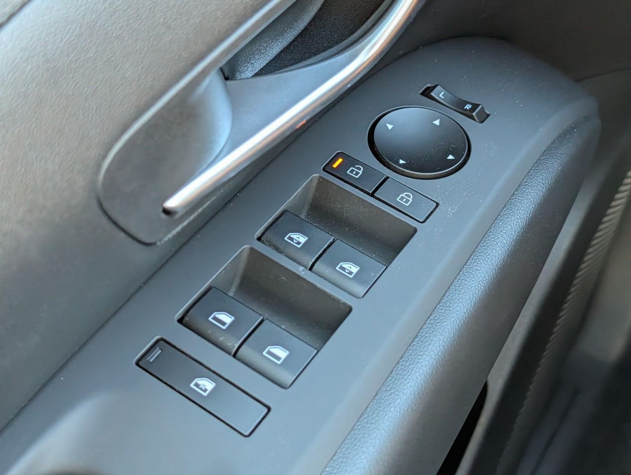 New 2026 Ecotronic Gray Hyundai SEL image 11