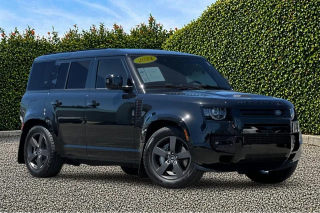2024 Land Rover Defender 110 X-Dynamic SE