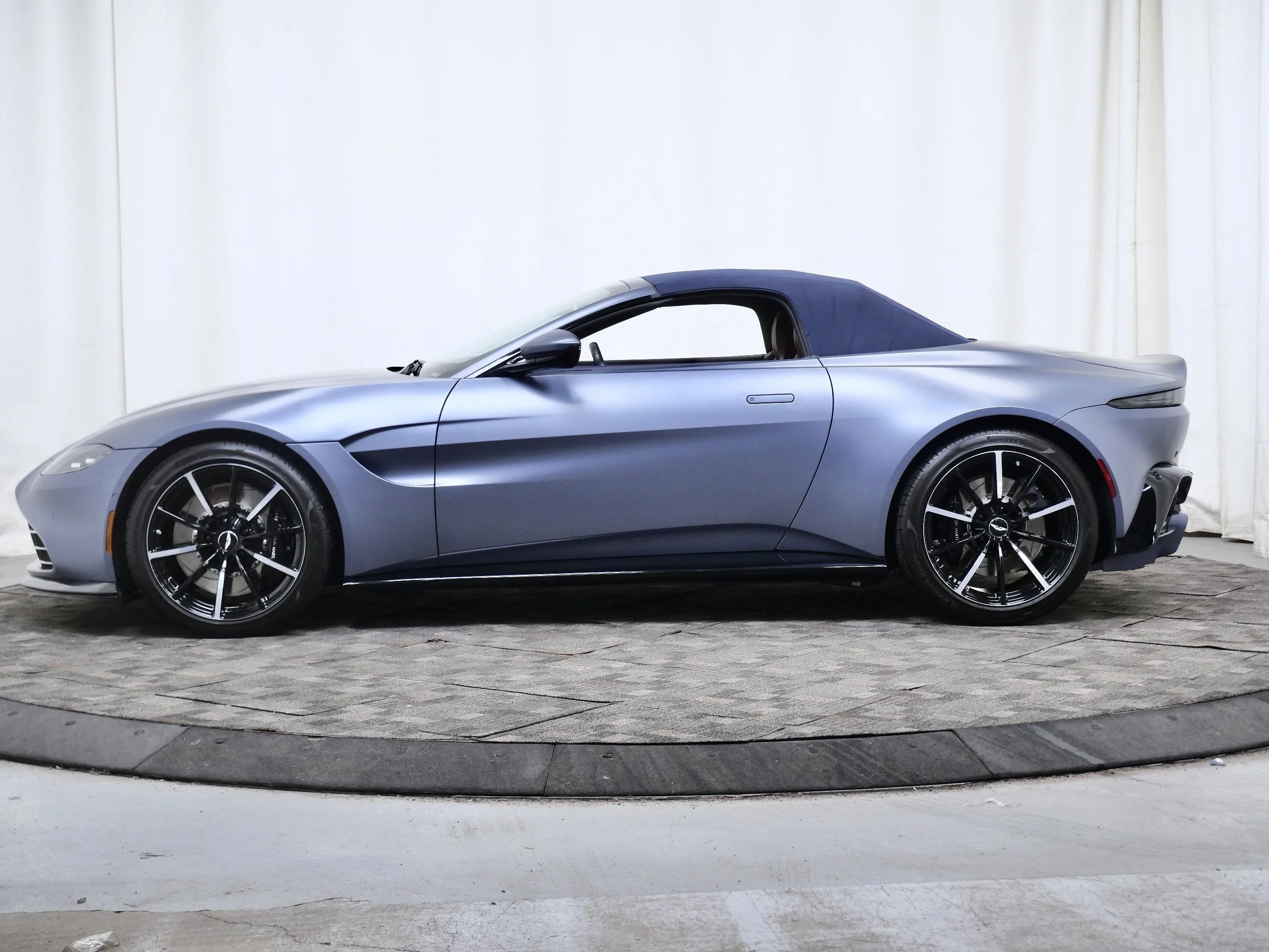 Used 2023 Aston Martin Vantage F1 with VIN SCFSMGBWXPGP07245 for sale in Minneapolis, Minnesota