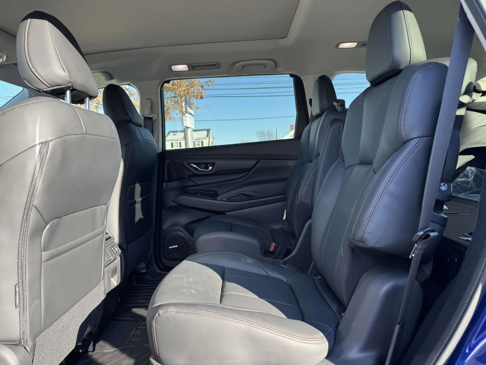 2026 Subaru Ascent Limited Bronze Edition - Photo 9