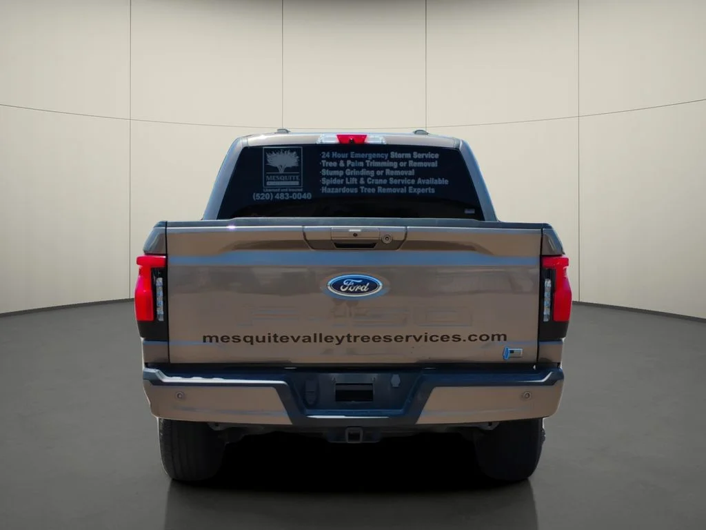 Used 2023 Gray Ford XLT image 6