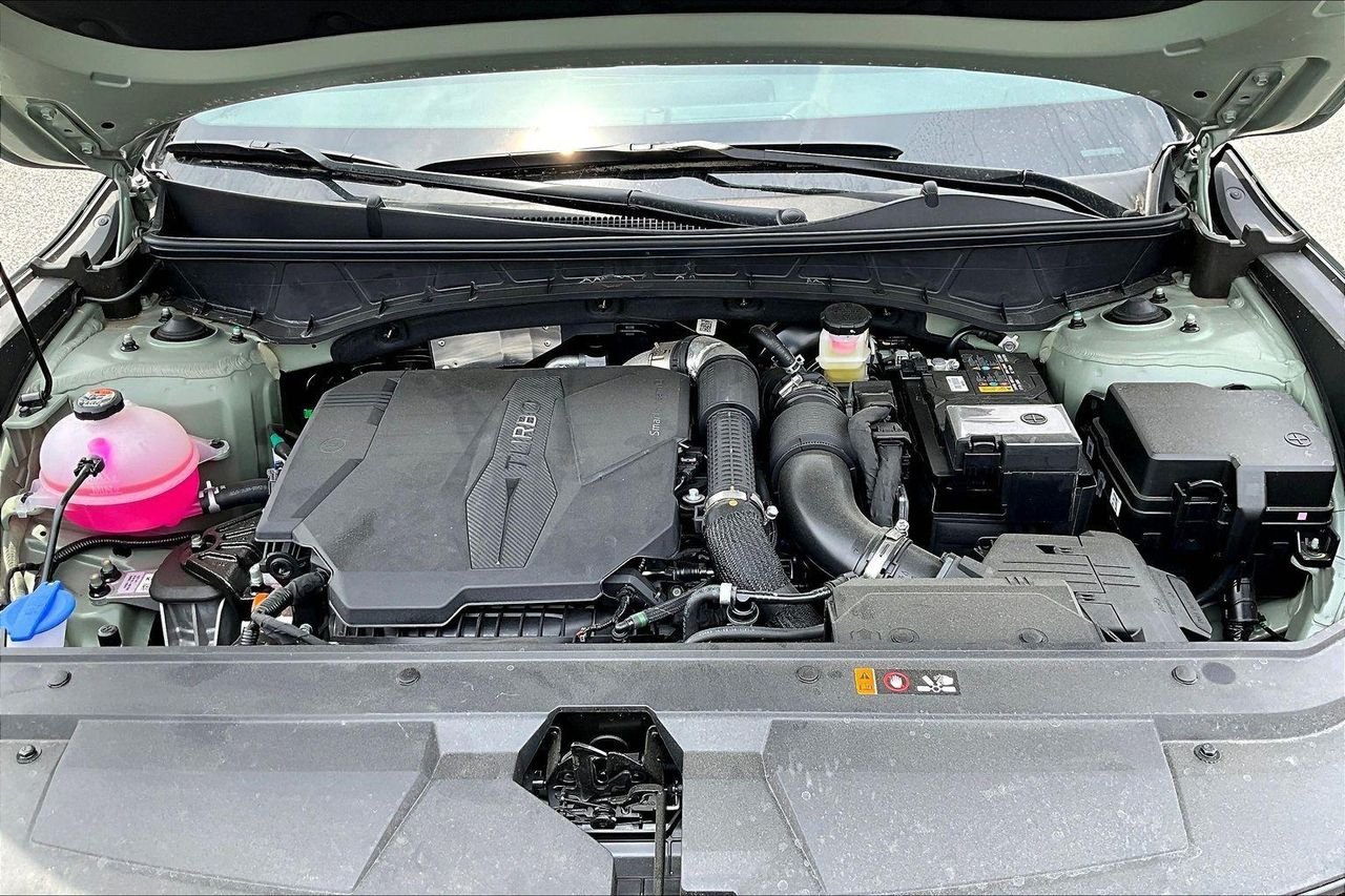 New 2026 Green Hyundai Limited image 33
