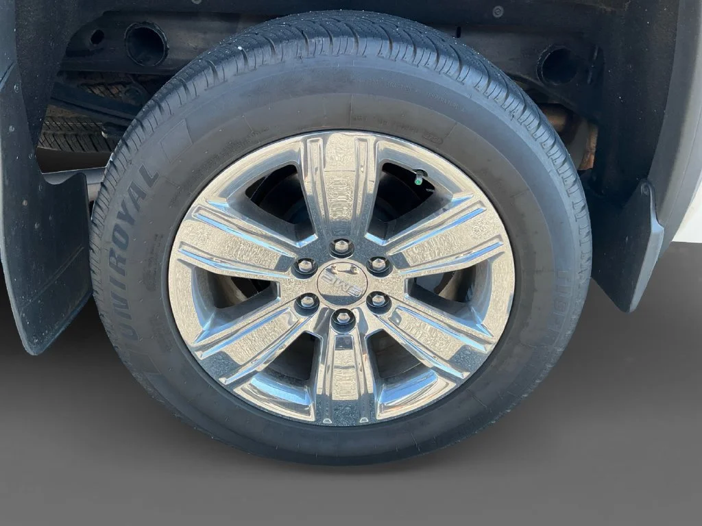 Used 2016 WHITE FROST TRICOAT GMC SLT image 10