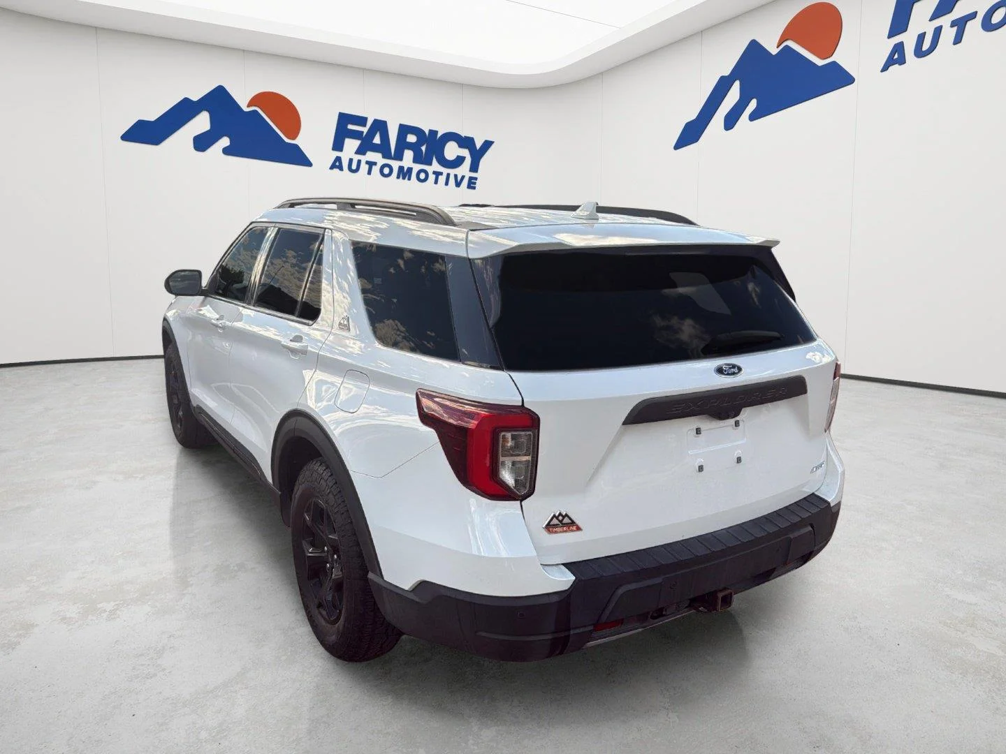 Used 2024 Star White Metallic Tri-Coat Ford Timberline image 7