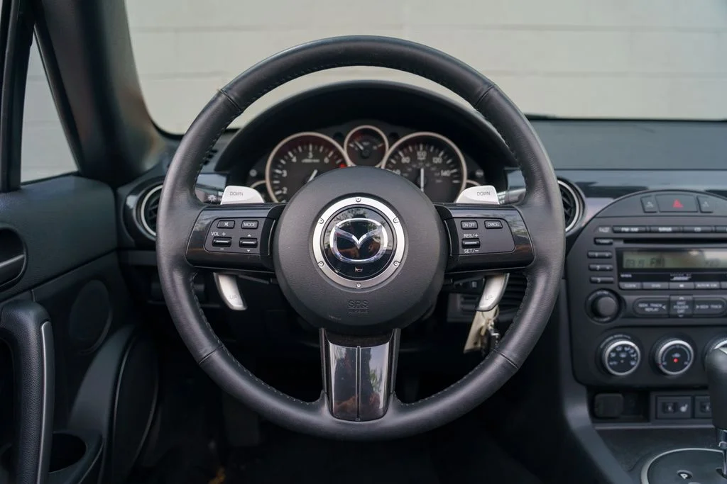 Used 2013 Red Mazda PRHT Grand Touring image 21