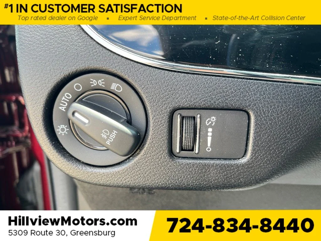 Used 2019 Red Dodge SE image 21