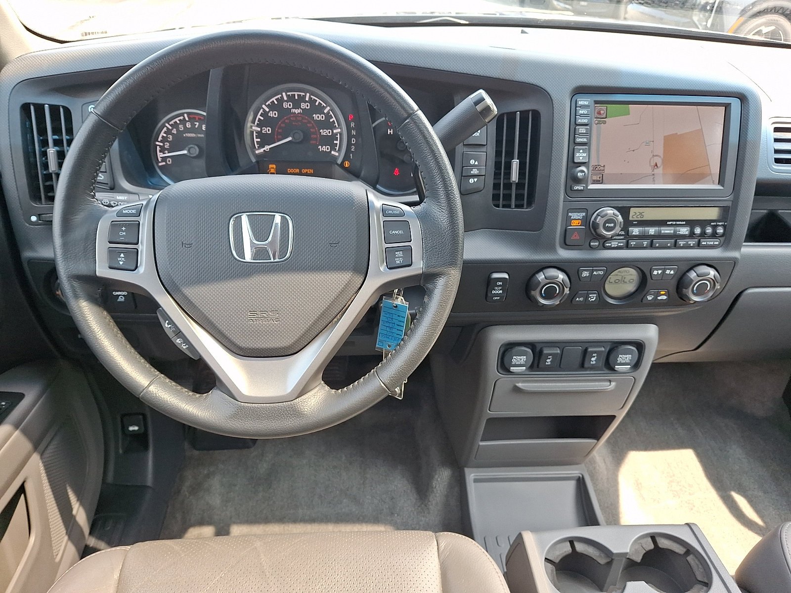 Used 2011 Bali Blue Pearl Honda RTL image 10