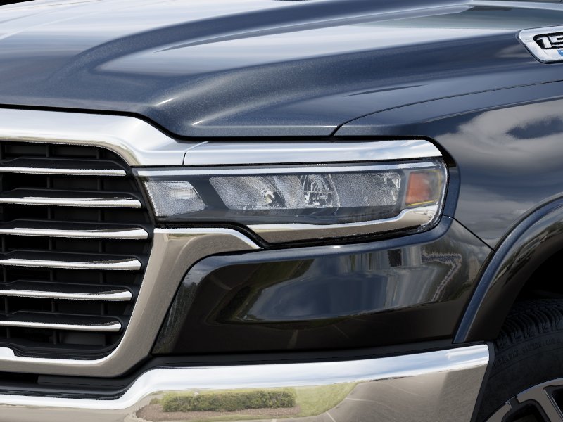 New 2026 Diamond Black Crystal Pearl-Coat Exterior Paint RAM Laramie image 6