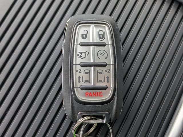 2024 Chrysler Pacifica Touring L - Photo 36