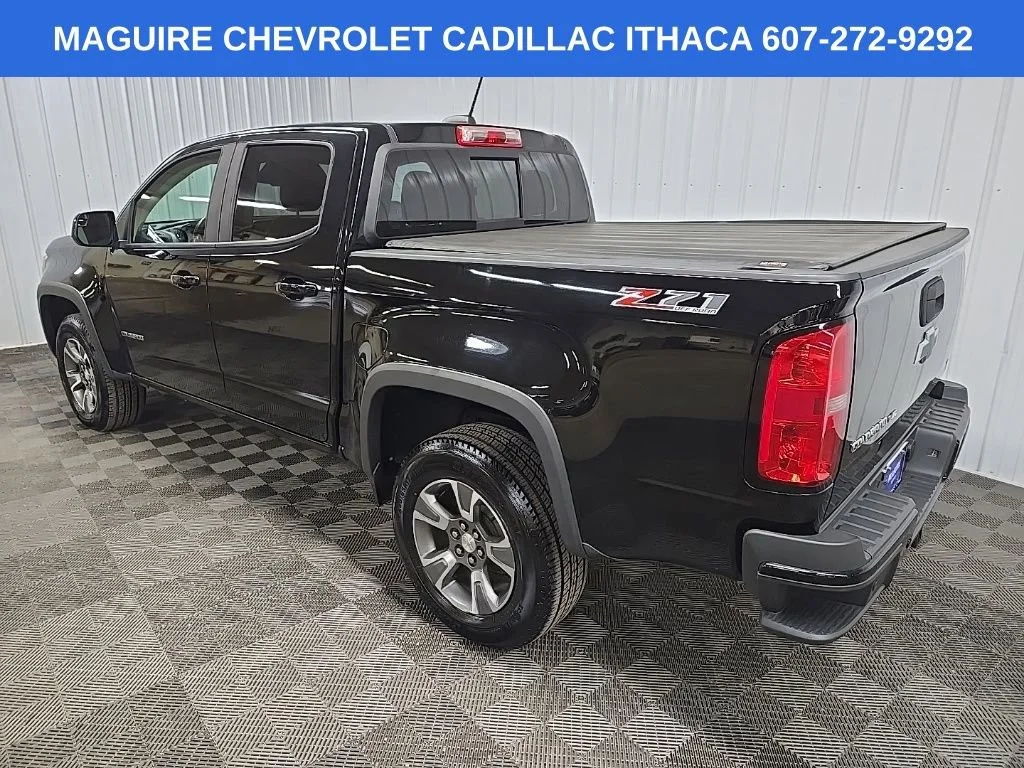 Used 2019 BLACK Chevrolet 4WD Z71 image 9