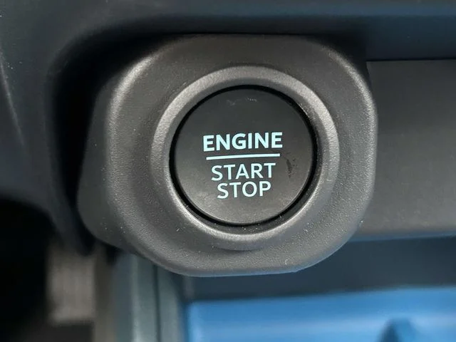 New 2026 Oxford White Ford XLT image 25