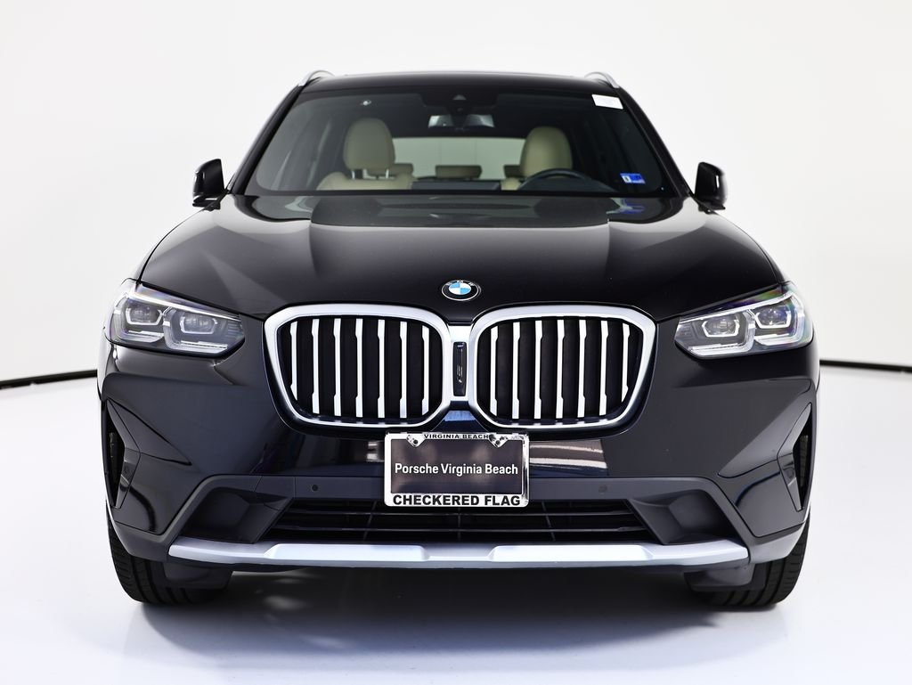 Used 2024 Black BMW xDrive30i image 10
