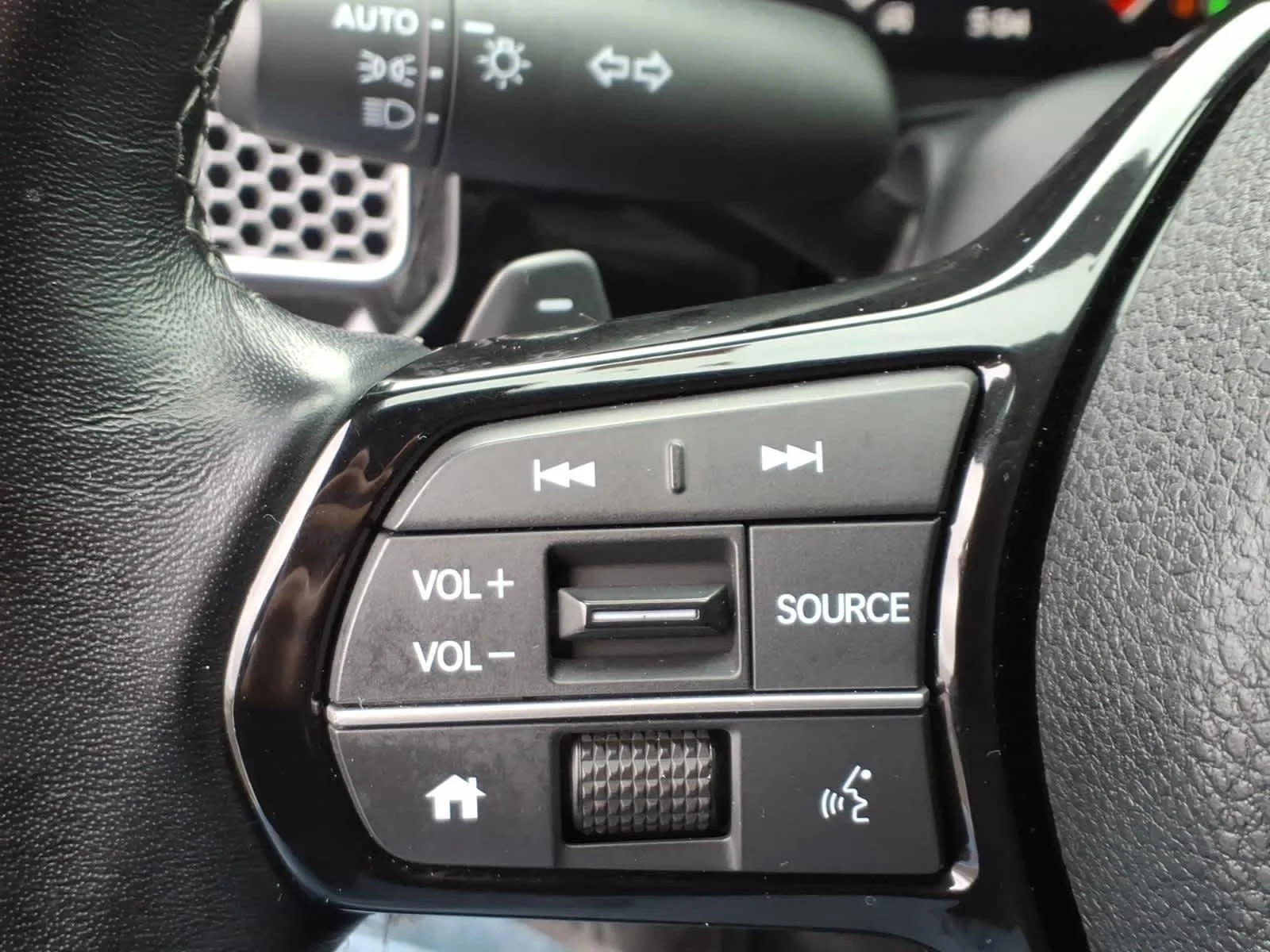 2024 Honda Civic Sport - Photo 10