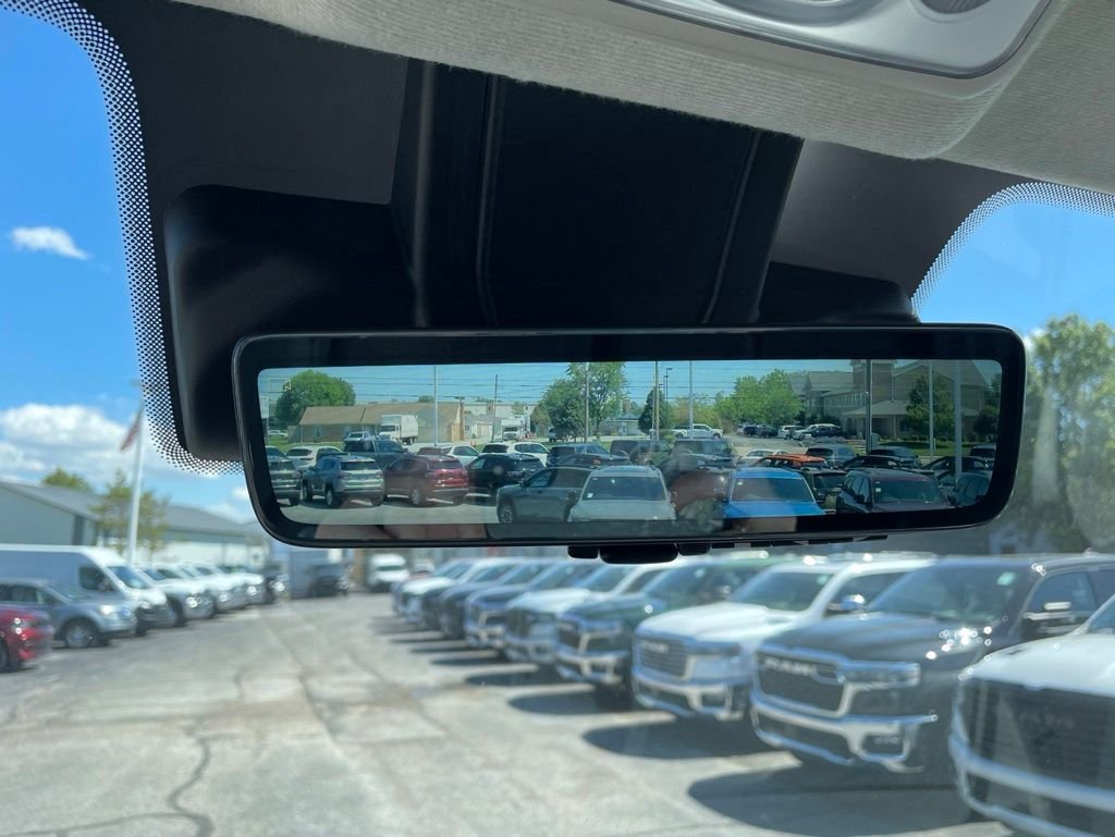 New 2026 Bright White Clear-Coat Exterior Paint RAM Super High Roof image 25