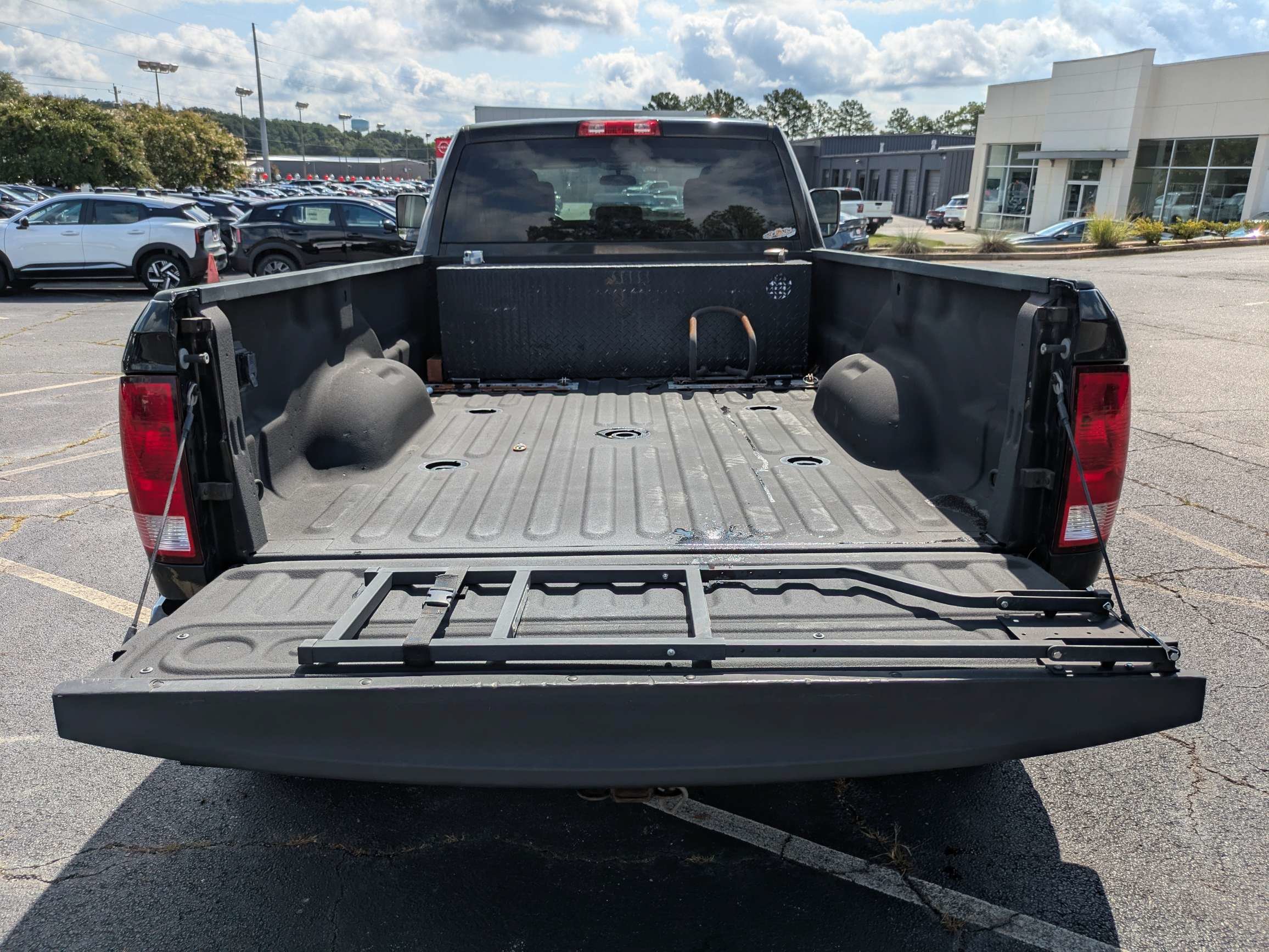 Used 2017 Black Ram Tradesman image 9