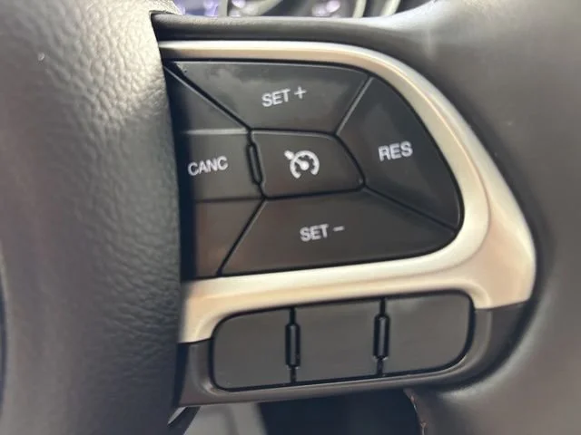 Used 2018 Laser Blue Jeep Limited image 14